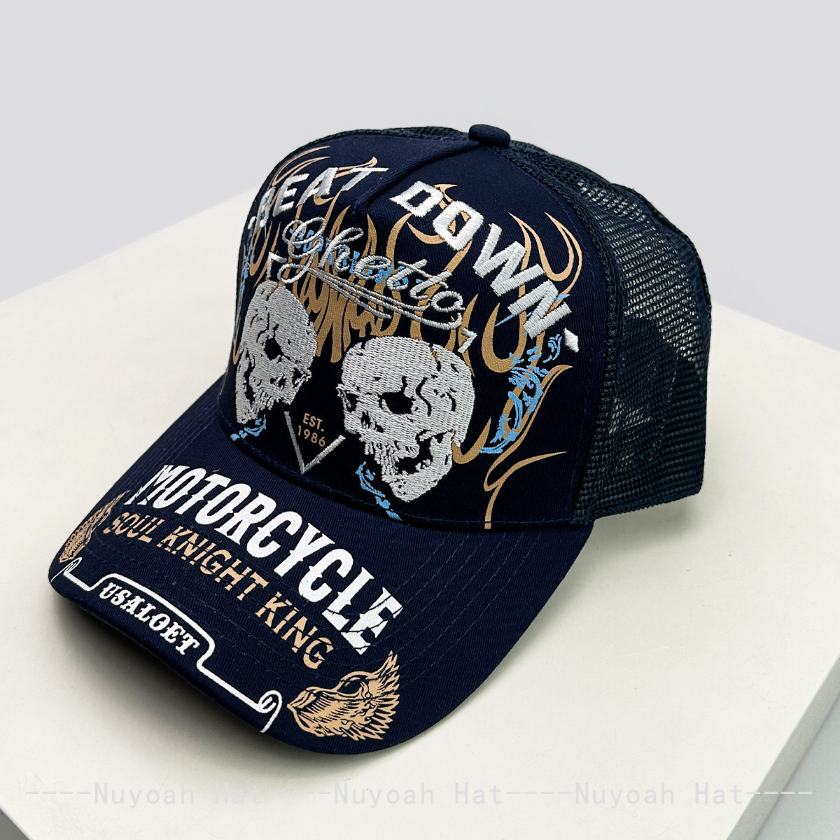 Бейсболка-тракер с вышивкой «П – обзор и цена Trucker Hat Cap